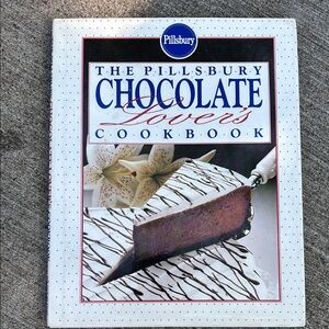Pillsbury Chocolate Lovers Cookbook